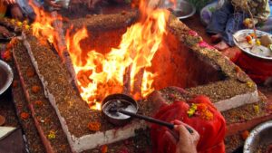 Yajna Removes Disease Spread in the Environment